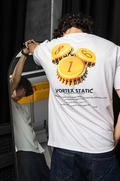 Sekizbiraltı Λευκό μπλουζάκι Vortex Static Printed Oversize Unisex