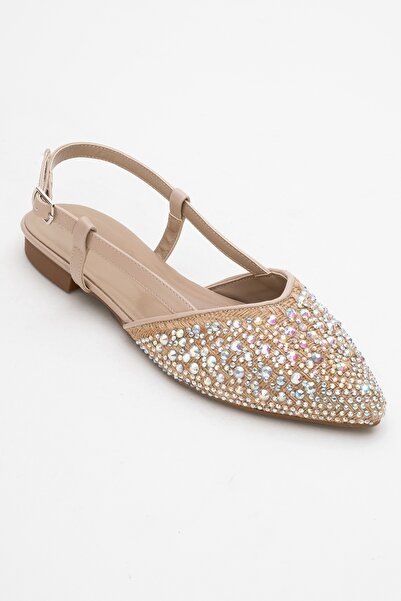 LuviShoes Helly Beige Straw Stone Closed Front Women's Sandals