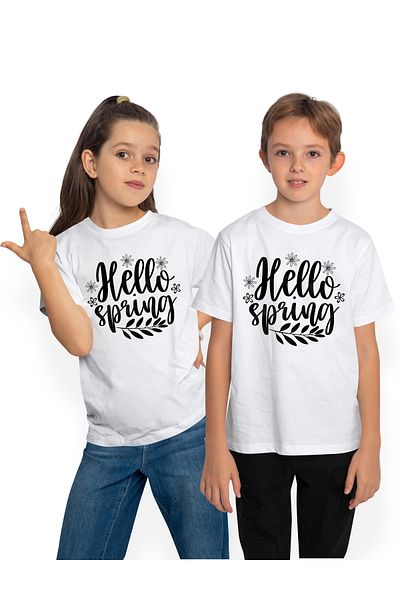 StoryGift Romania Children's T-shirt with flowers and the message in English "Hello, spring" - 100% B