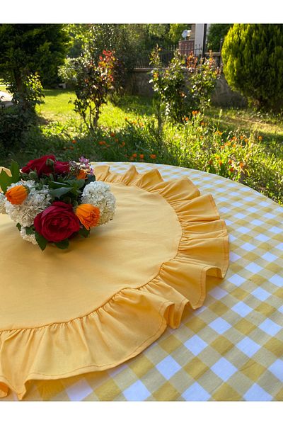 LILYUM Cotton Polyester Frilly Round Runner 60cm