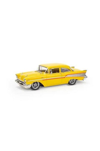 REVELL 1:25 1957 Chevy Bel Air Two Door Sedan 14551
