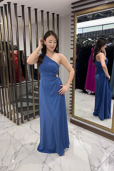 By Saygı Women's One Shoulder Side Window Detailed Long Crepe Satin Dress