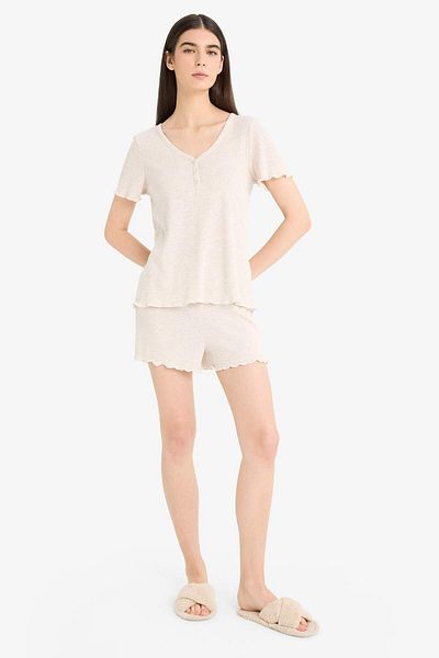 DeFacto Regular Fit Rib Short Sleeve Pajama Top Stretchy Waisted Shorts Pajama Bottom- Fall in Love E9832Ax25Sm