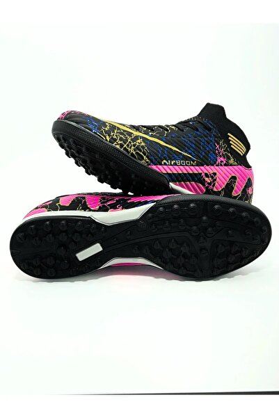 mugees Παπούτσια Halı Saha με μαύρες λιλά κάλτσες