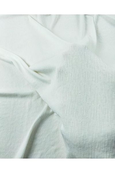 Kumaş Parça Σατέν επένδυση σε εκρού χρώμα (Πλάτος 125 cm x Μήκος 240 cm)