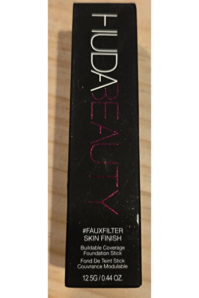 Huda Beauty Fauxfilter Skin Finish Foundation Stick Beignet 335B