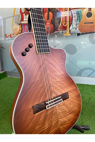 Sazhane Elektro Klasik Gitar İnce Kasa-Sahne İçin-Godin Kasa(Kılıf Dahil)