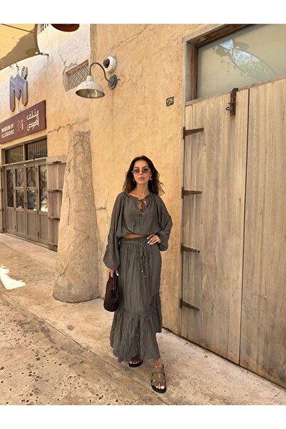 Genel Markalar PİLİSELİ YAKA BAĞLAMA DETAYLI ETEK TAKIM