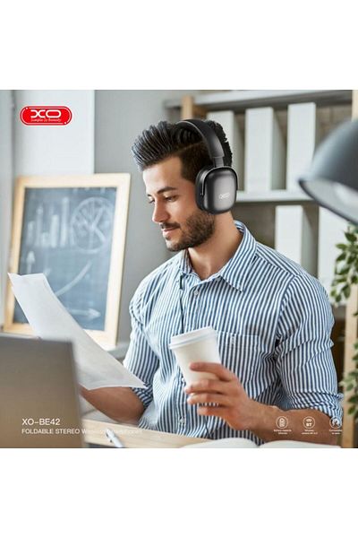 REDz Accessories Xo-be42 Wireless Headphones, Bluetooth And Aux, 300mah, Microphone, 30 Hours Battery Life, Black