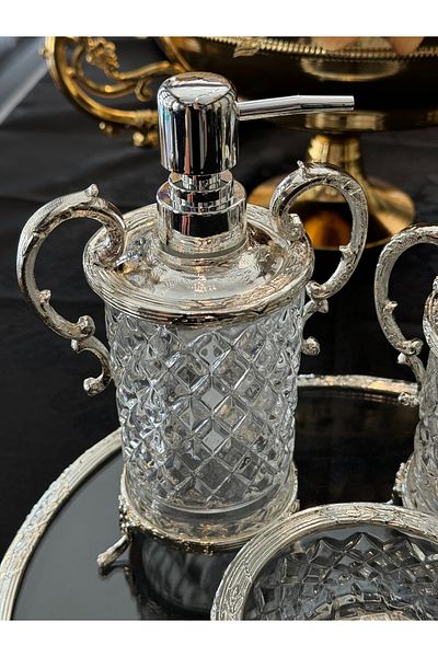 Santara Avangarde Crystal Silver 4 Piece Glass Bathroom Set