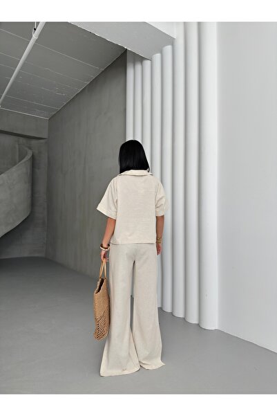 Whıte Aura V Neck Suit