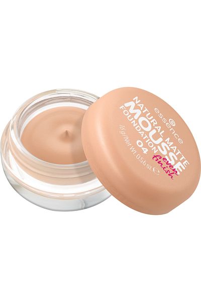 Essence NATURAL MATTE MOUSSE FOUNDATION 04