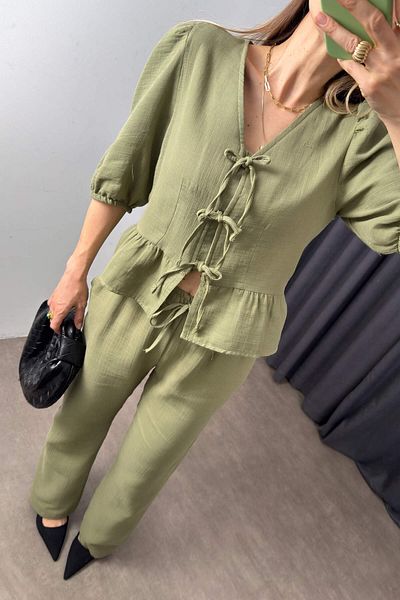 Sue Store Set bluză kaki cu șireturi și pantaloni largi din muselină