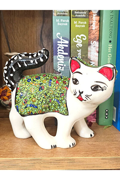 Seramik Çini İşlemeli Kedi Figürü - Yeşil El yapımı 15 X 15 x 6