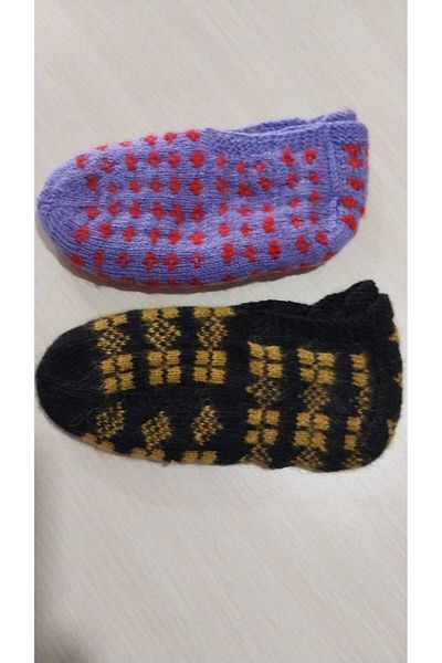 Papatyam 2 Pieces of Hand Knitted Five Needles/Handmade Booties/Dowry Booties/Knitting/Home Booties/Handmade Socks