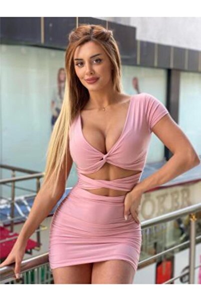 pink life Rochie decoltată cu mâneci scurte, cu detaliu decoltat în talie, di...