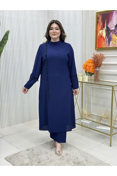 GK Σετ τουνίκ με κεντημένο σχιστό με χάντρες