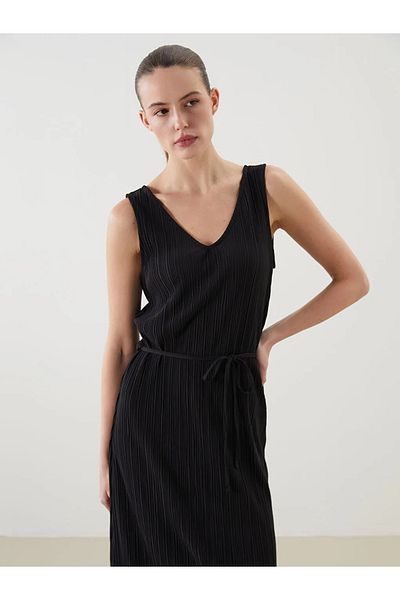 LC Waikiki Lcwaikiki classic black v-neck textured belted dress