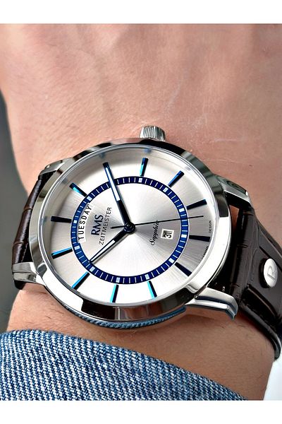 Romanson With Calendar Sapphire Glass 24 Months Guarantee Leather Band Steel Case Men's Wristwatch 1632.02Sz
