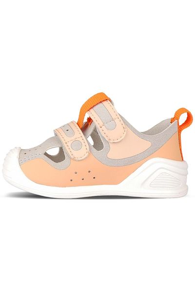 Kids Club Shoes حذاء رياضي للأطفال من Vicco Riga First Step لتقويم العظام باللون البيج