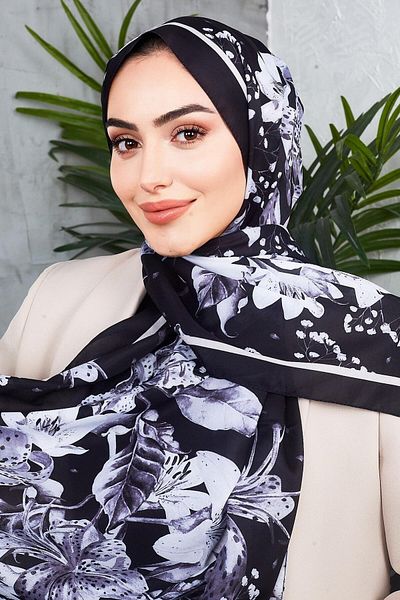 Golden Rose شال ديزي ناعم بنقشة الزهور