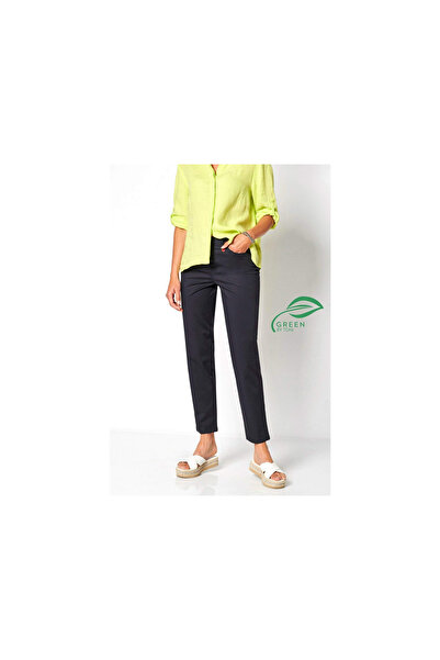 relaxed by TONI Chino Für Damen In Marineblau