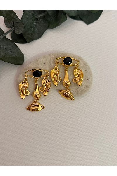 YENGEÇ Steel Eye Nose Lip Earrings