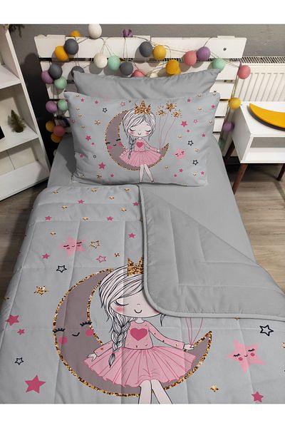 yok yok evim eve dair her şey Quilted Silicone Fiber Filled Girl Sitting on Moon 4 Pcs Single Bed Cover Fitted Sheet Set