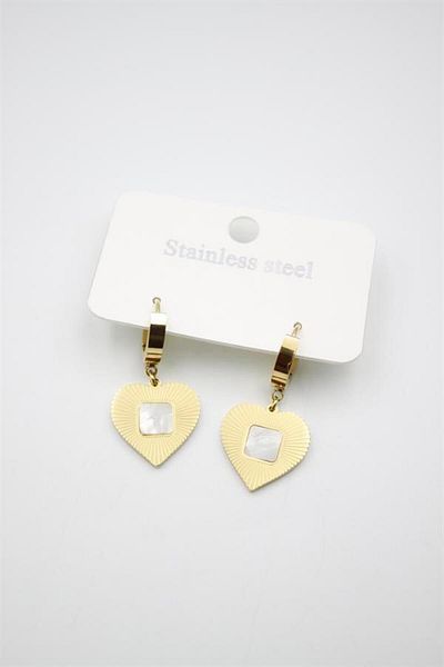 MR RZN STORE Heart Earrings - Gold
