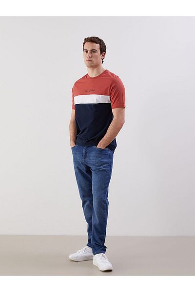 LC Waikiki Ανδρικό T-shirt με λαιμόκοψη με κοντό μανίκι Color Block