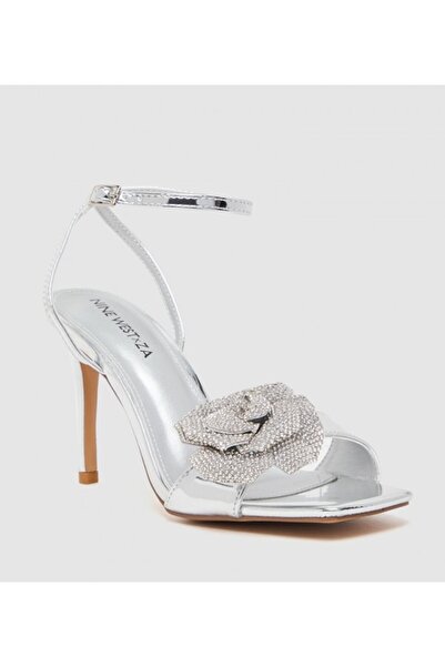 Nine West D-dua Embellished Stiletto Heel Sandals