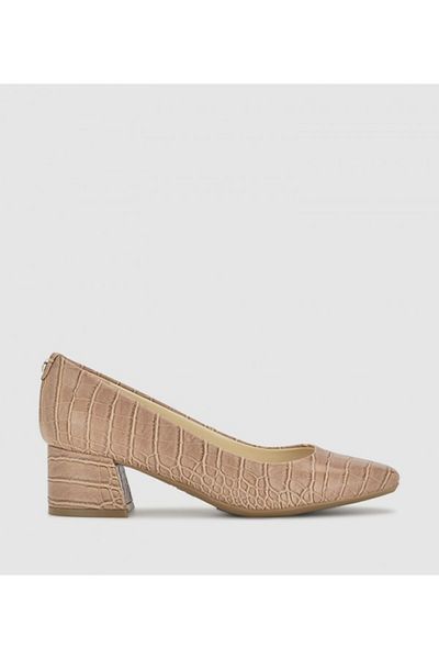 Nine West Cloe9x93 Textured Square Toe Block Pumps