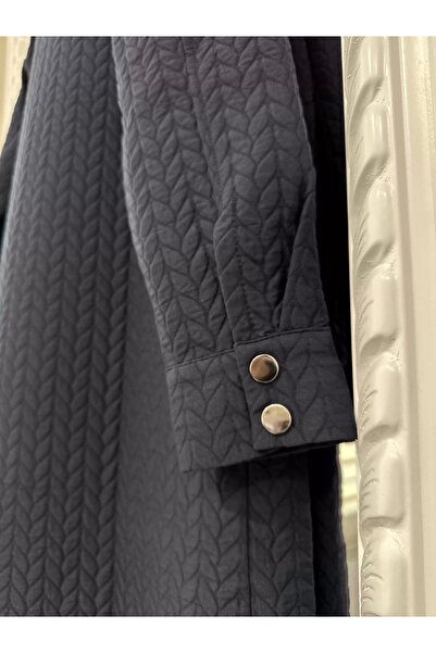 Invee Snap Closure Quilted Cap - Navy Blue