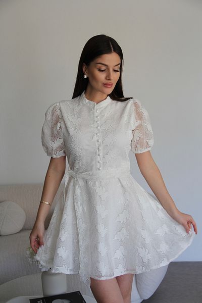 Julidress Mini rochie premium cu guler alb, cu detaliu de nasturi, căptușită cu centură