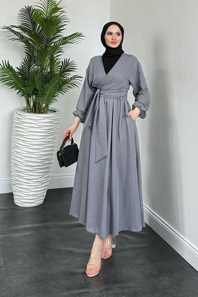 MERVEN AKYÜZ Emmar Skirt Suit Smoked