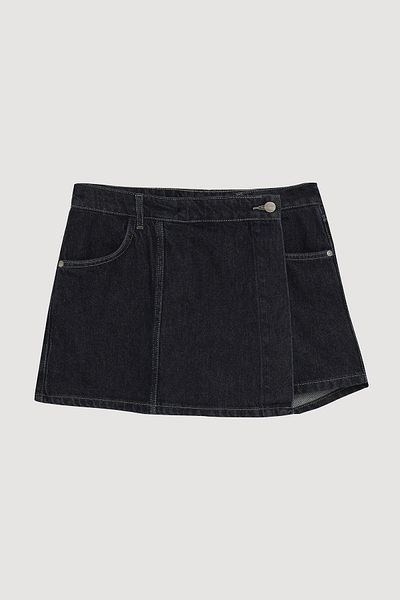 Quzu Fusta scurtă din denim cu nasturi în față, albastră