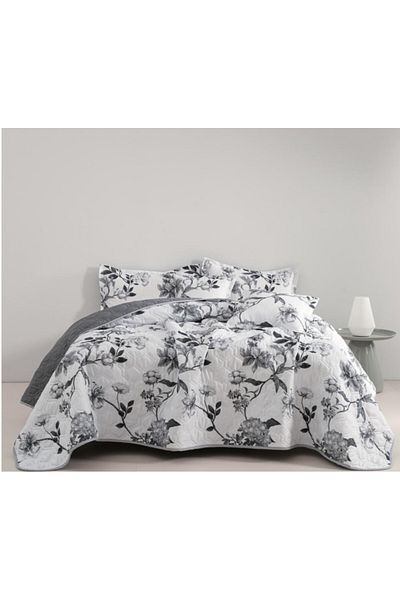 Mark A king-sized summer microfiber double bed sheet that adds beauty and elegance to your room, measuring 230*250cm.