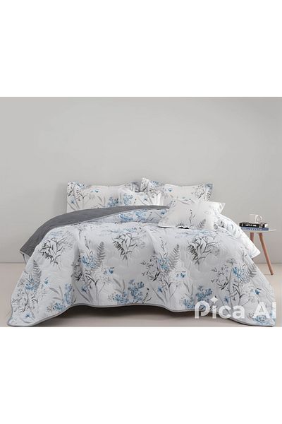 Mark A king-sized summer microfiber double bed sheet that adds beauty and elegance to your room, measuring 230*250cm.