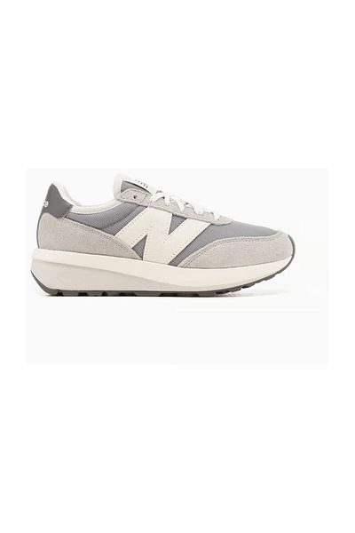 New Balance 370