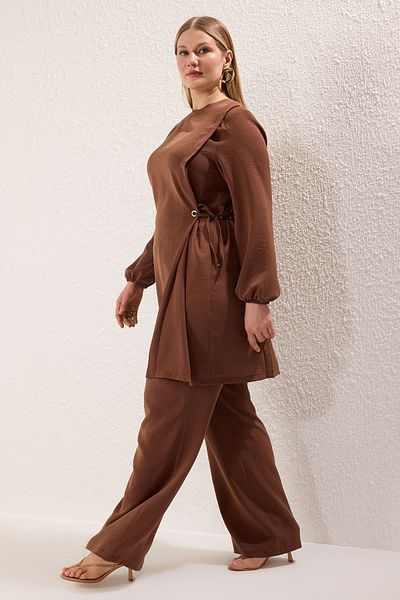 Trendyol Modest Large Size Brown Eyelet Lacing Detailed Aerobin Tunic-Pants Suit Tctss25Us00047