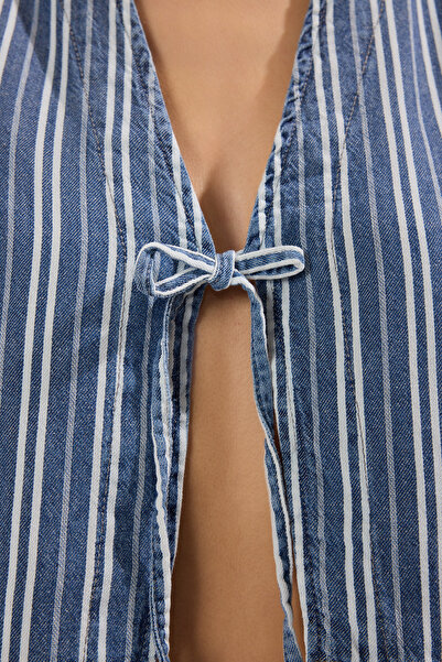 Trendyol Collection Blue Striped Denim Vest with Binding Detail Twoss25Ye00115