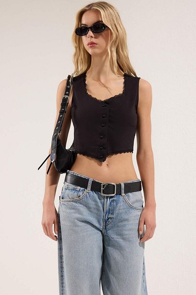 Trendyol Collection Black Fitted/Crop Lace Detailed Stretchy Knitted Blouse Twoss25Bz00547