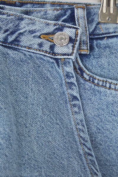 TRENDYOLKIDS Fusta scurtă din denim asimetrică din bumbac pentru fete albastru închis TKDSS25ET00006