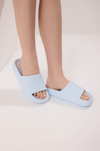 TRENDYOL SHOES Baby Blue Flatform Women Pool Slippers Takss24Te00013