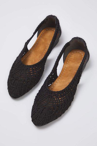TRENDYOL SHOES Schwarzes gestricktes, gemustertes, mandelförmiges Damen-Ballerina-Ballett TAKSS25BE00027