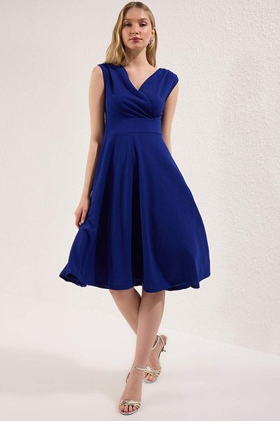 Trendyol Collection Saks A-Cut Woven Midi Dress Tpraw25El00183