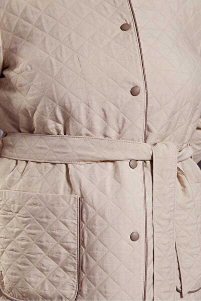 Alvina Kuşakli Kapi̇tone Trençkot 10927