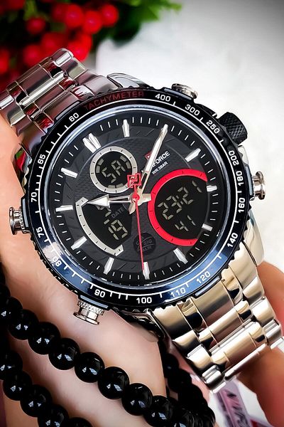 Naviforce Men's Silver Color Wristwatch