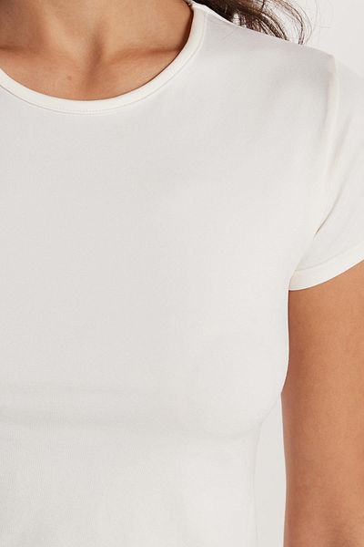 Tudors Women's Slim Fit Slim Fit Plain Basic Crew Neck Ecru T-Shirt