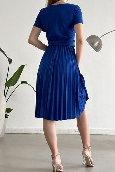 lovebox Saks Blue Flexible Crepe Fabric Pleated Design Girdle Detailed Short Sleeve Midi Evening Dress 120